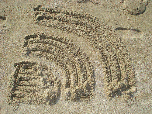 RSS Logo Drawn In The Sand / kiewic