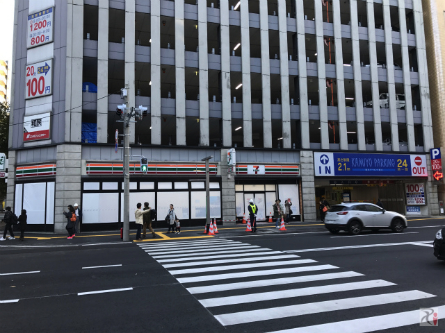 セブンイレブン 博多駅前通店