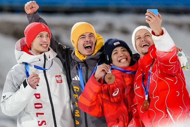 ジャンプ・ノーマルヒルで銅メダルを獲得した二階堂蓮選手