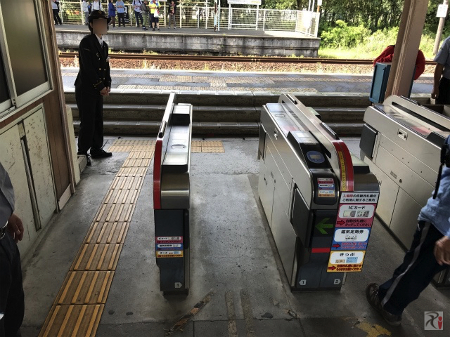 二島駅の自動改札