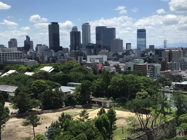名古屋城から見た名古屋駅前高層ビル群
