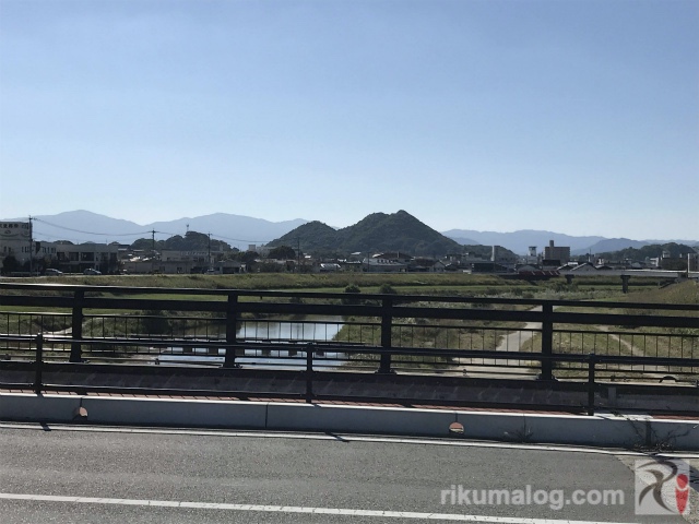飯塚のボタ山