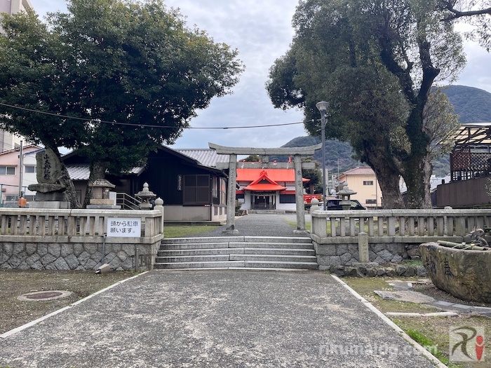 御所神社の入口